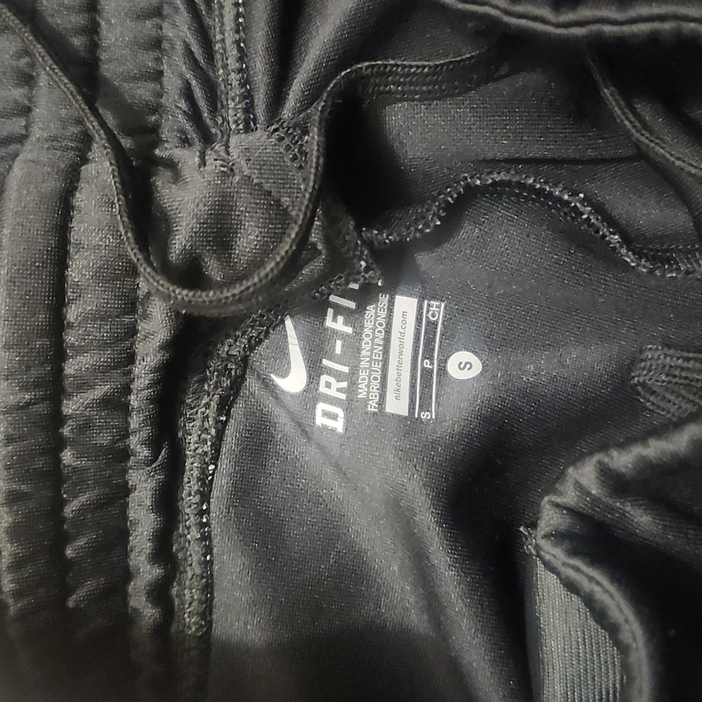 Nike sweatpants - Picture 4 of 5